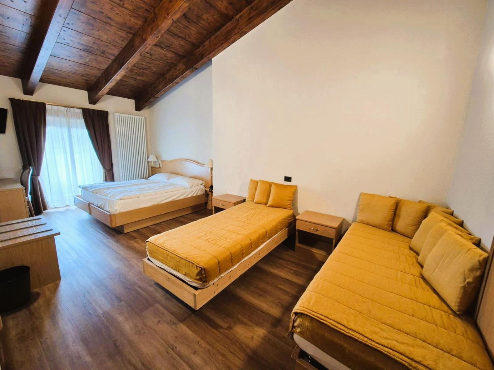 Hotel Angelica Livigno Eksteriør bilde