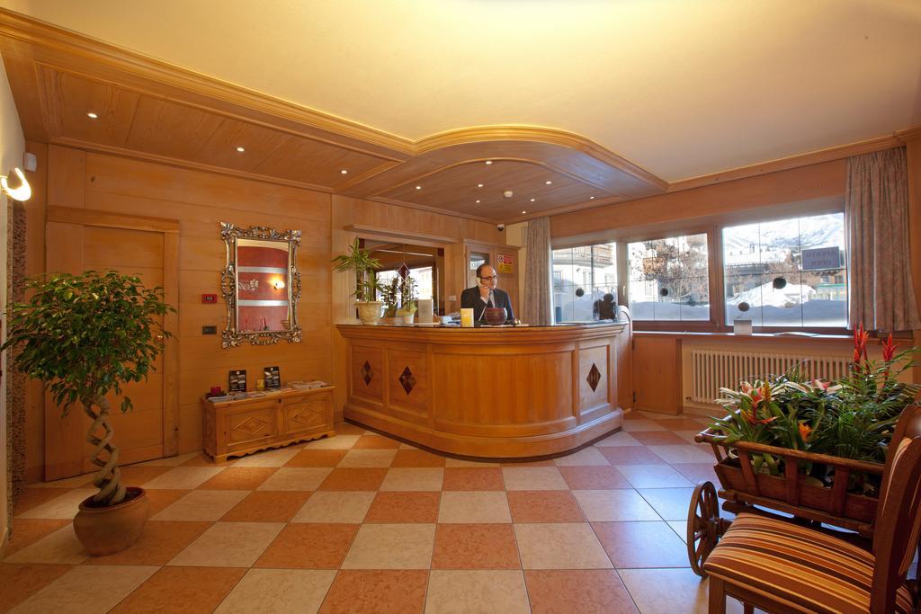 Hotel Angelica Livigno Eksteriør bilde